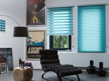 Roleta Larra v pokoji rodinného domu